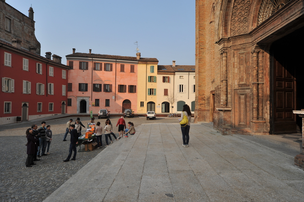 Piazza Molinari nel centro di Fiorenzuola d’Arda